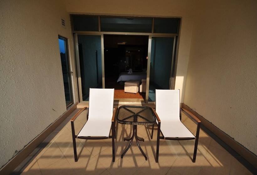 جناح إدارى, Country Garden Phoenix Hotel Beiliu