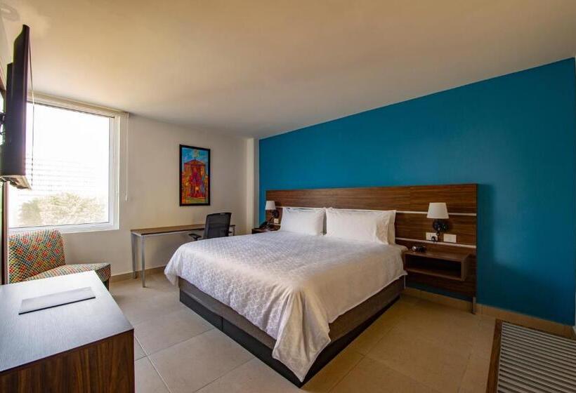 스탠다드 룸 킹사이즈 침대, Holiday Inn Express Merida Centro, An Ihg