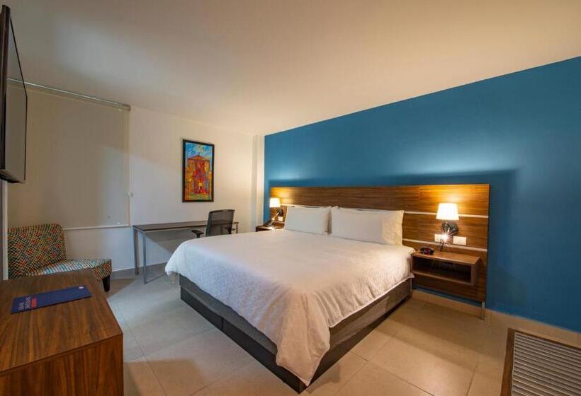 스탠다드 룸 킹사이즈 침대, Holiday Inn Express Merida Centro, An Ihg