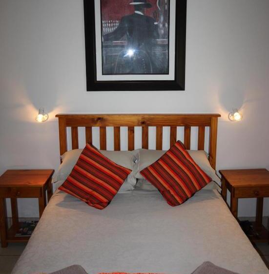 スタンダードルーム, Donkin Country House