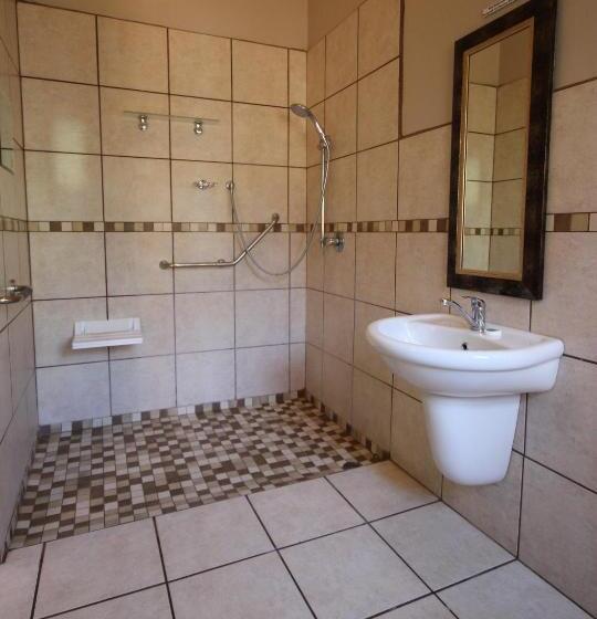 身障者適用スタンダードルーム, Donkin Country House