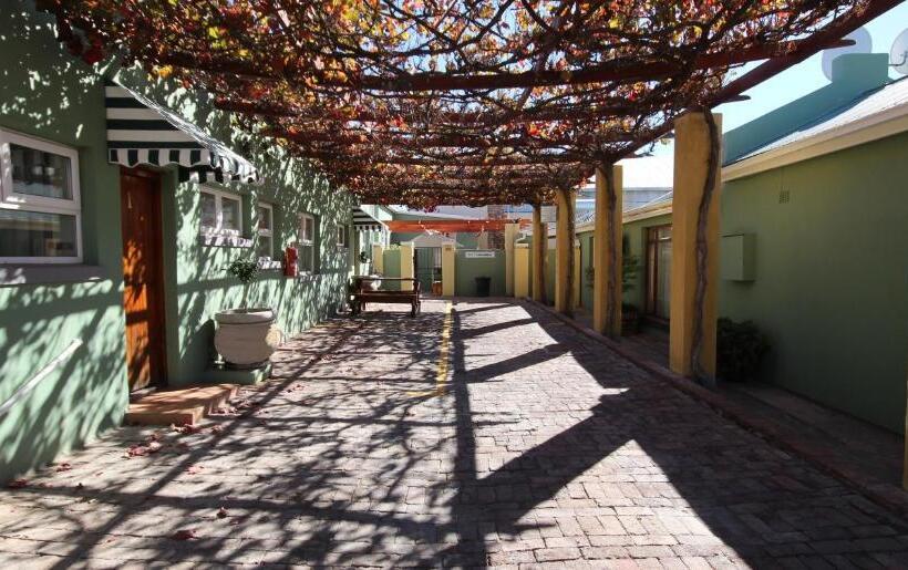 シャレー1寝室, Donkin Country House