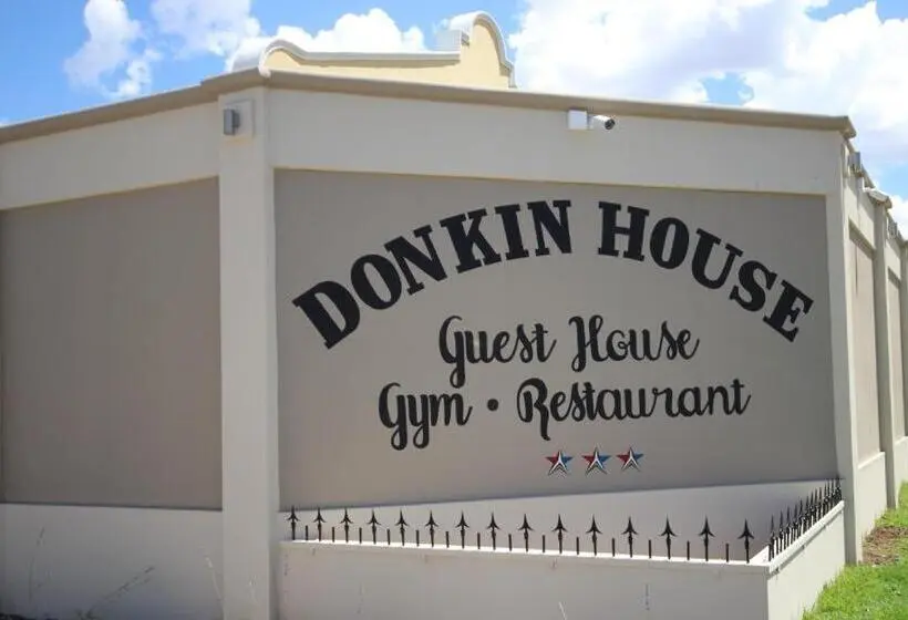 エコノミールーム, Donkin Country House