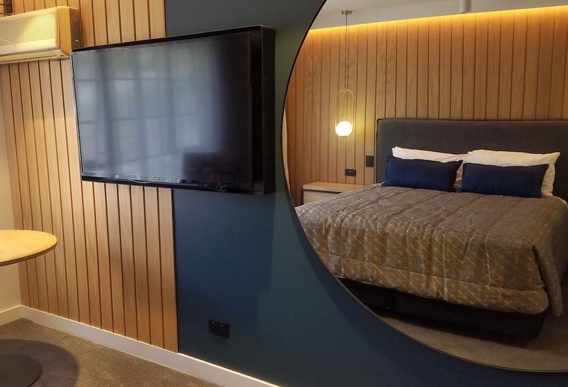 디럭스 룸 킹사이즈 침대, Distinction Whangarei Hotel & Conference Centre