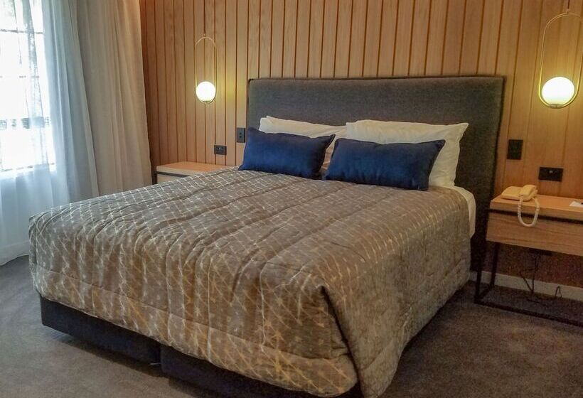 디럭스 룸 킹사이즈 침대, Distinction Whangarei Hotel & Conference Centre