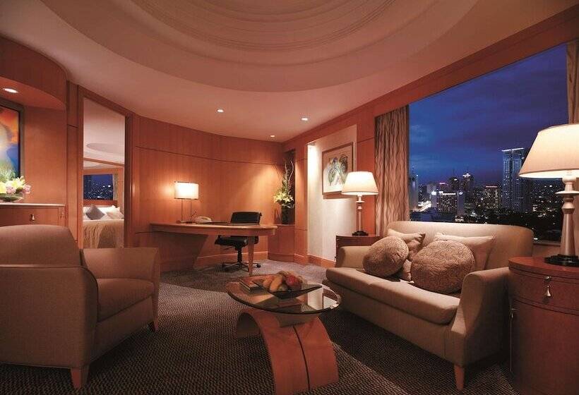 سوییت لوکس, Makati Shangri La, Manila