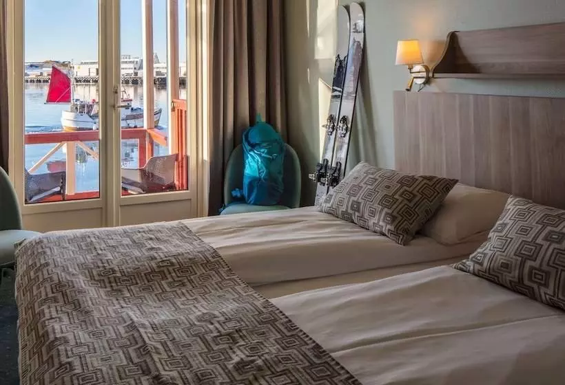 اتاق سوپریور با بالکن, Scandic Svolvær