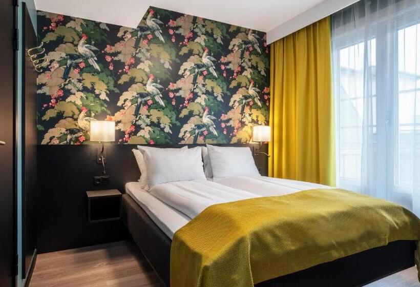 小型套房带阳台, Thon Hotel Bristol, Bergen