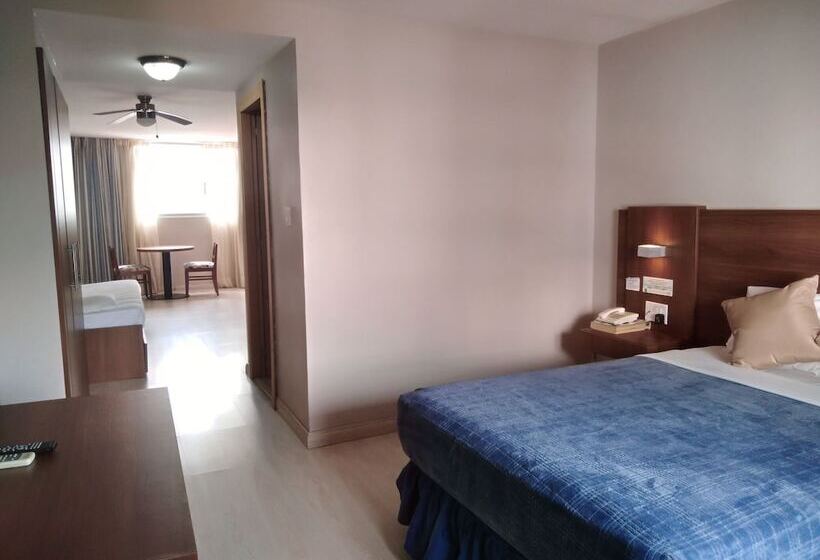 Номер Стандарт, Tower House Suites
