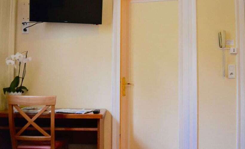 标准间, Grand Hotel De La Gare