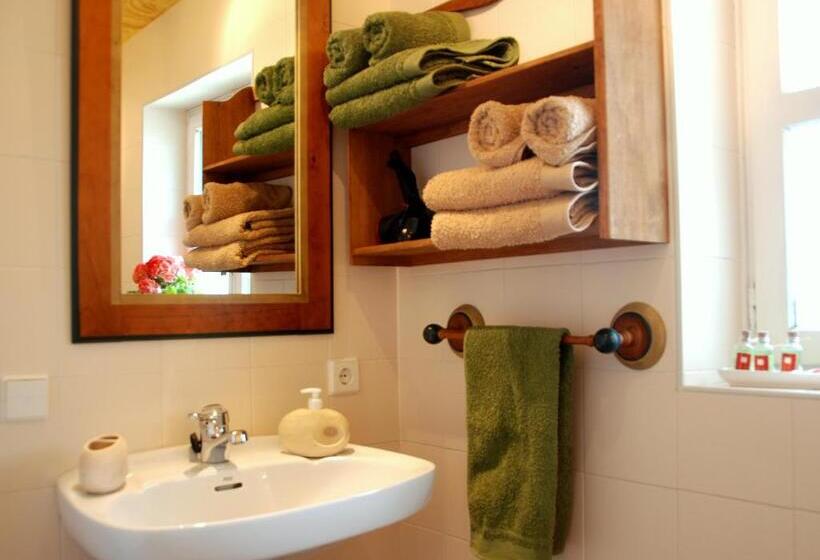 标准间, Posada Sarigarri