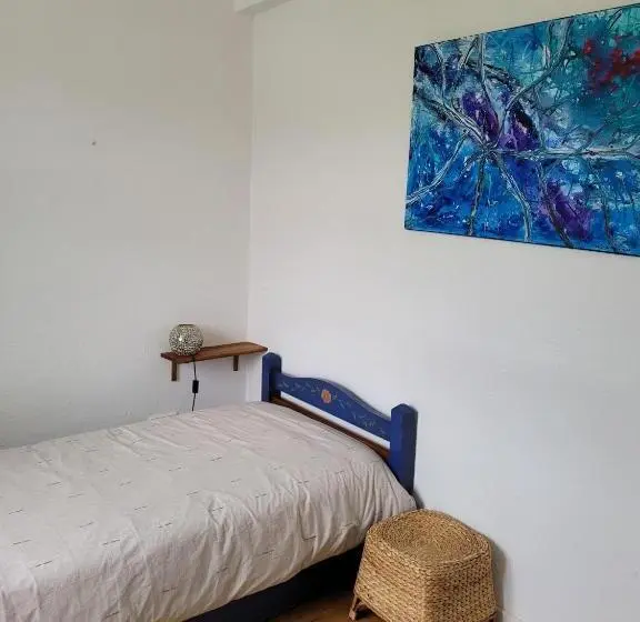 Standard Kolmen Hengen Huone, Posada Sarigarri