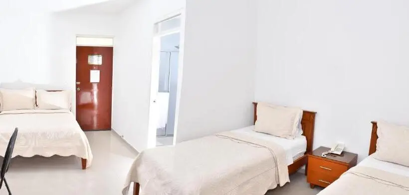 Standard Kolmen Hengen Huone, B`quin Plaza Cúcuta