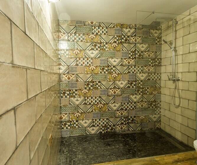 Студия Стандарт, La Posada Del Cani