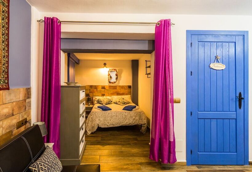 Студия Стандарт, La Posada Del Cani