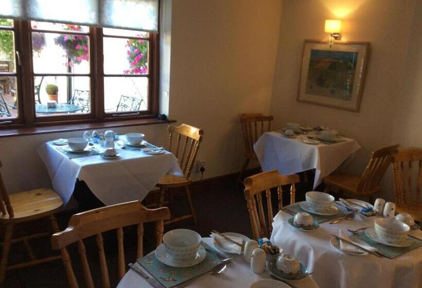 اتاق استاندارد, The Talbot Inn