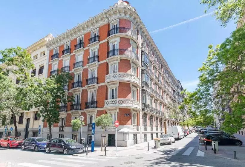 اتاق لوکس چهار تخته, Ayz Juan De Mena   Auto Check In Property