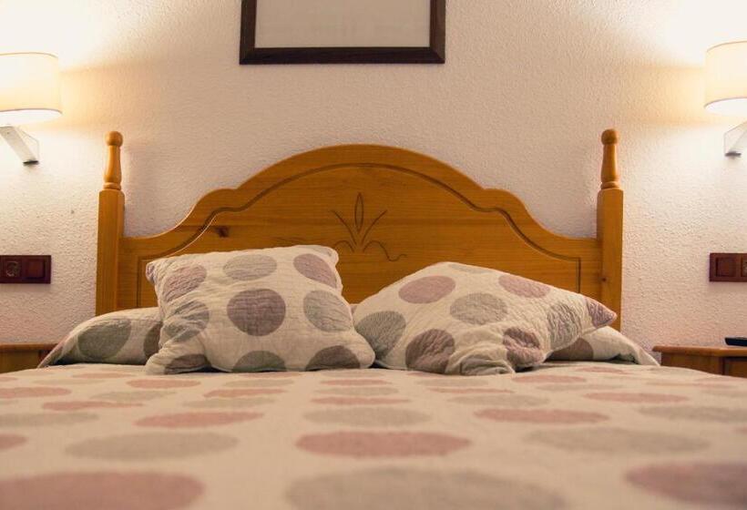 Номер Стандарт Индивидуальный, Hostal La Toba