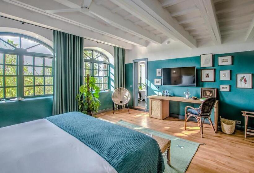 جناح جونيور, Santa Ponsa Fontenille Menorca