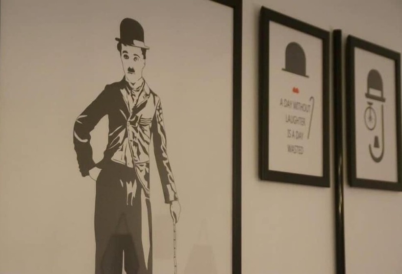 غرفة قياسية, El Duende Del Tejar