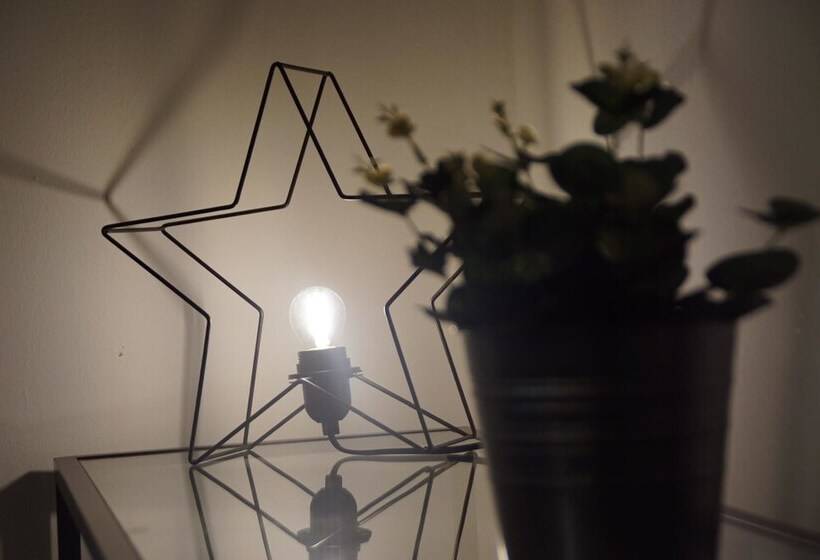 غرفة قياسية, El Duende Del Tejar