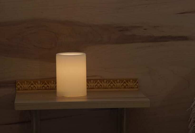 غرفة قياسية, El Duende Del Tejar