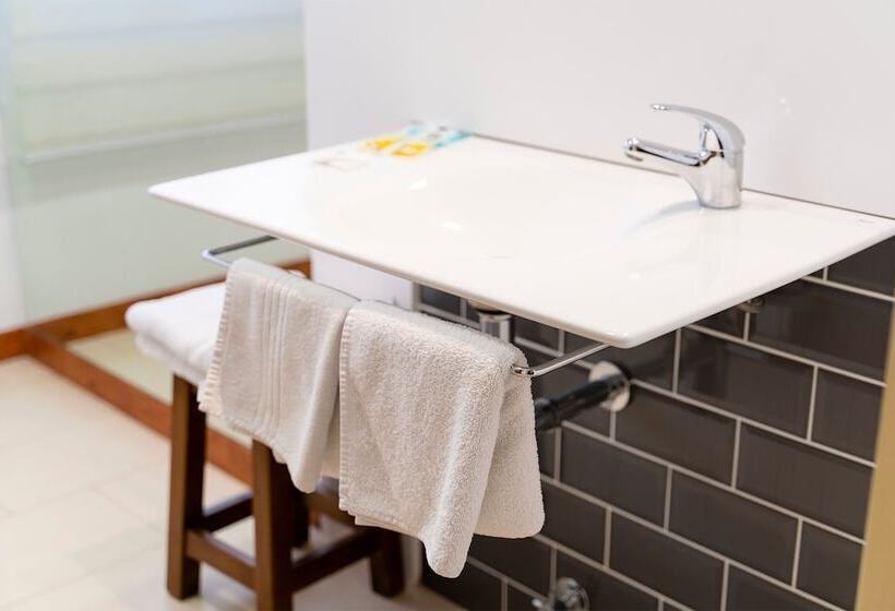 חדר דלוקס, Pensión Restaurante Casablanca