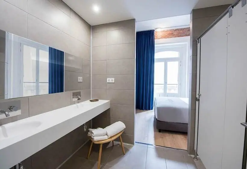 اتاق استاندارد, Room00 Gran Vía Hostel