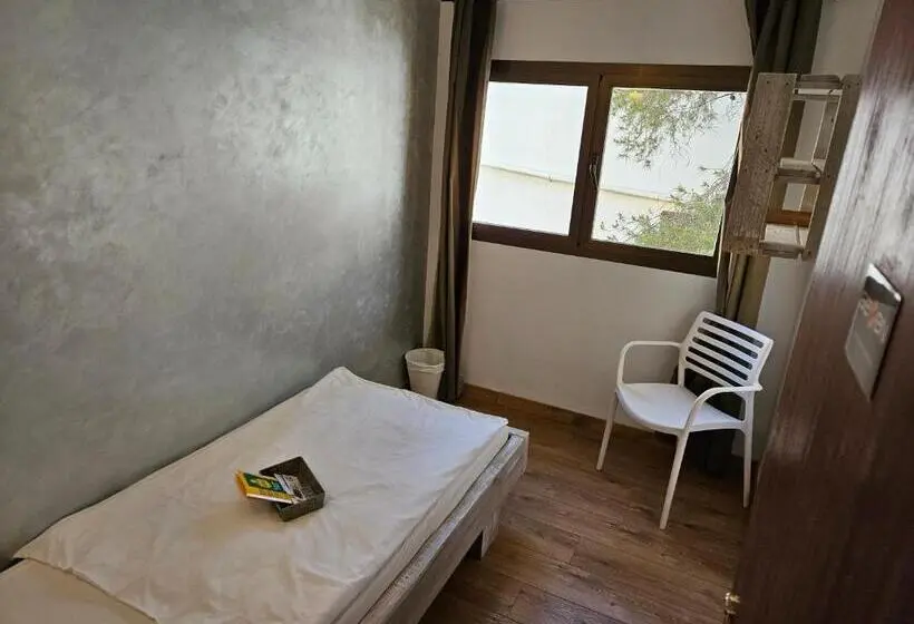 Camera Economy Singola, Seven Hostal