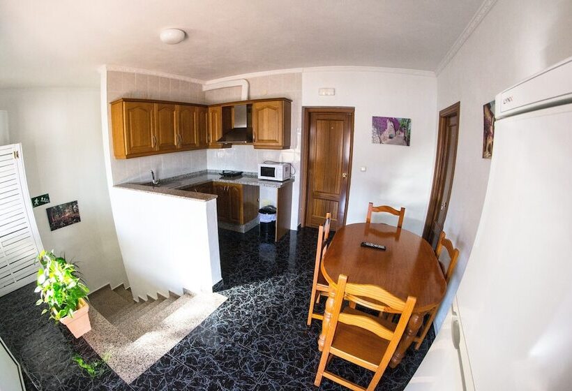 Апартаменты 2 Спальни, Hostal Caminito Del Rey