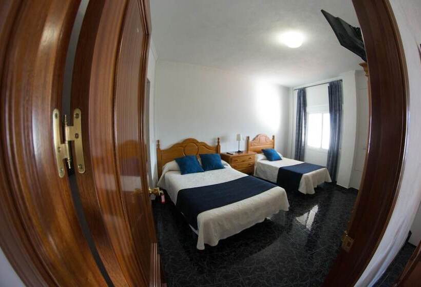 Апартаменты 2 Спальни, Hostal Caminito Del Rey