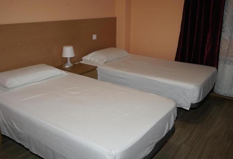 标准间, Hostal La Pared