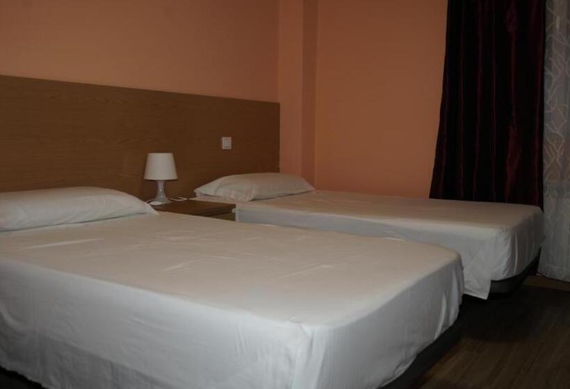 标准间, Hostal La Pared