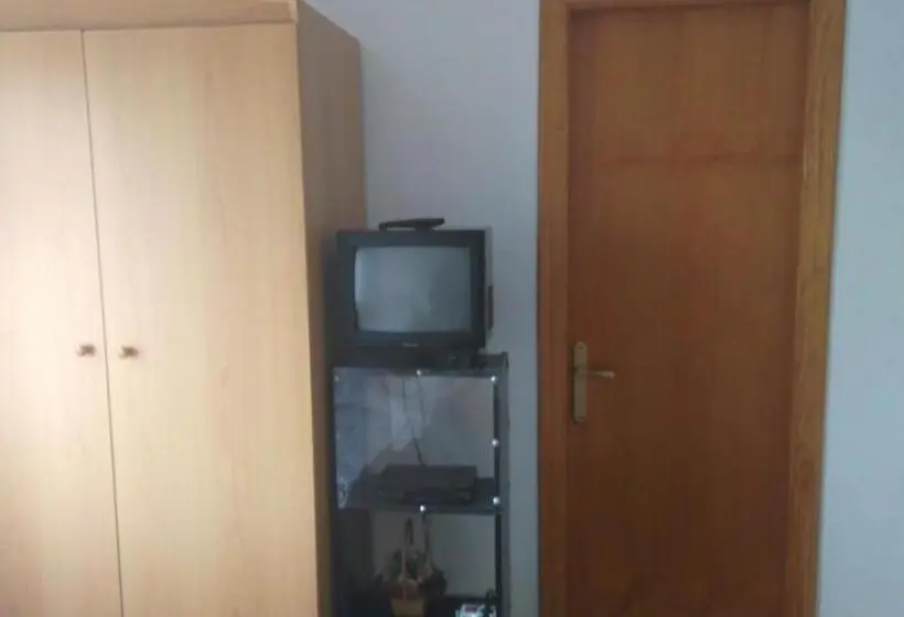 Standard Kolmen Hengen Huone, Pensión  Mari Loli   Oficial