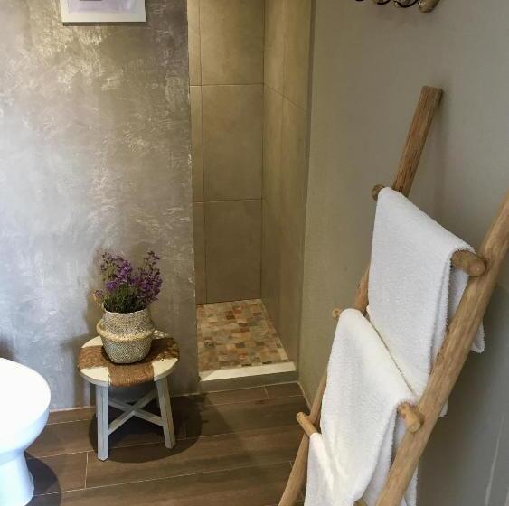 豪华海景房, Hostal Sa Malica