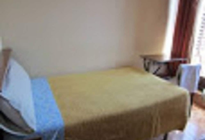 اتاق استاندارد یک تخته با سرویس بهداشتی مشترک, Pensión Mollo