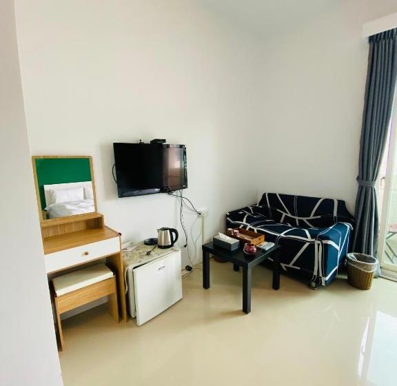 اتاق استاندارد چهار تخته, 薇琪小屋