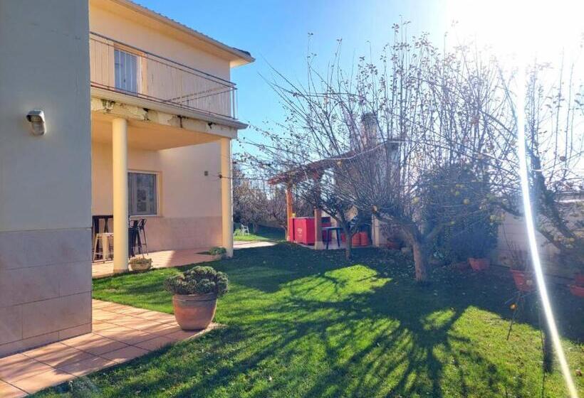 家庭间, Casa Miguel & Sally