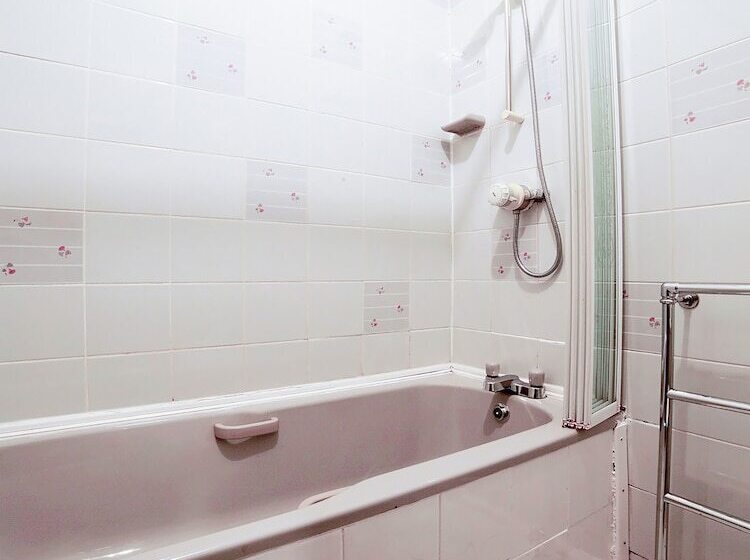 标准间, OYO The Royal