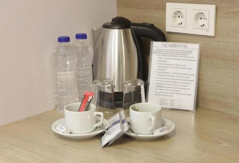 スタンダードシングルルーム, Ucar Royal Hotel Ve Konferans Salonu