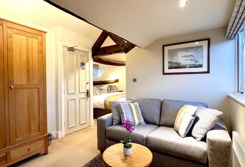 חדר סטנדרט עם מיטת קינג, Castle Cottage Inn