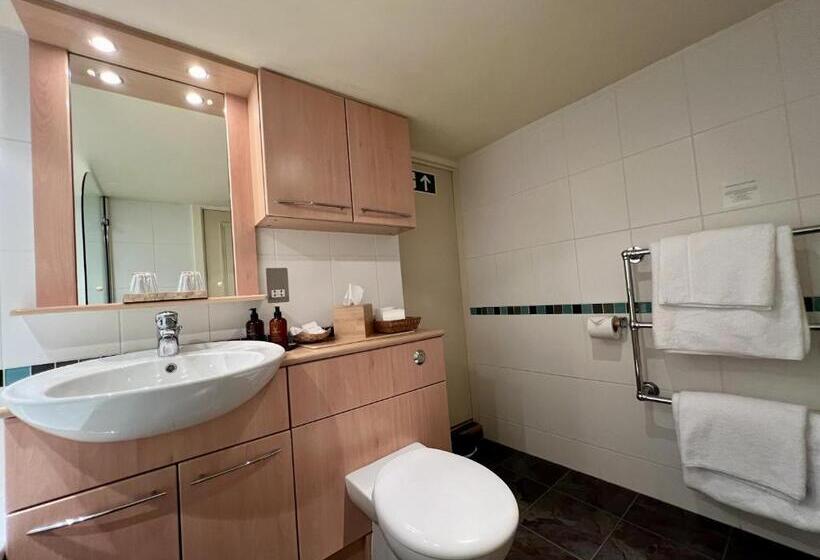 חדר סופריור נוף לים, Castle Cottage Inn