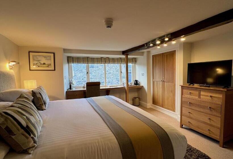 חדר סופריור נוף לים, Castle Cottage Inn