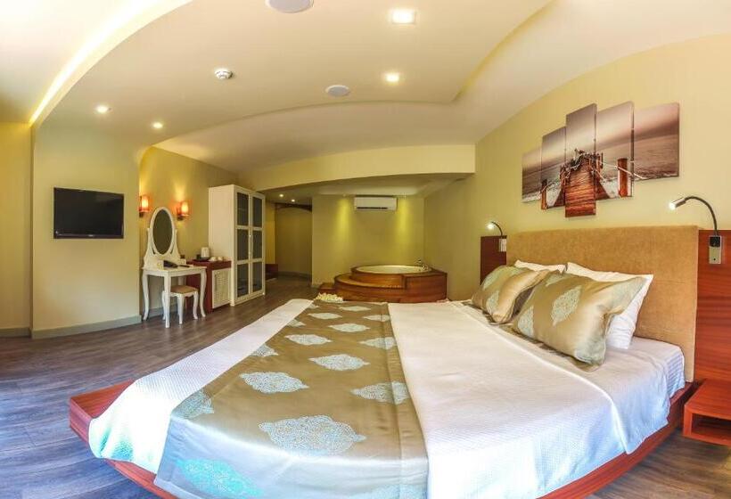 Номер Deluxe, Gocek Centre