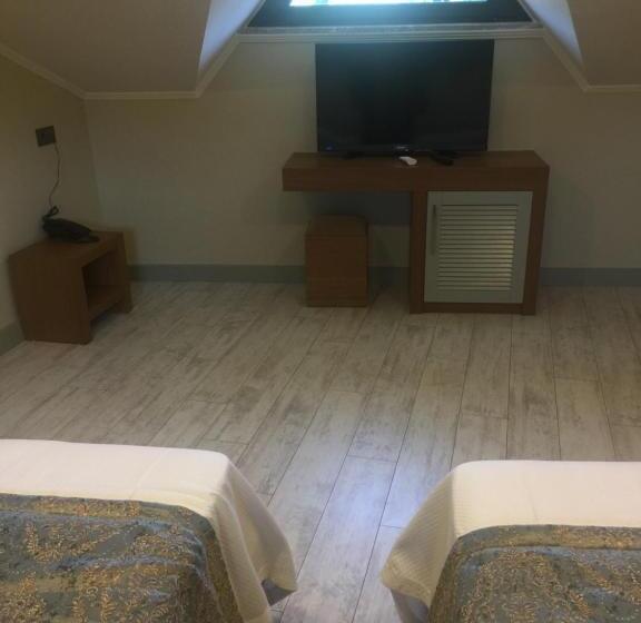 Семейный Номер, Gocek Centre