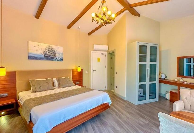 Номер Стандарт, Gocek Centre