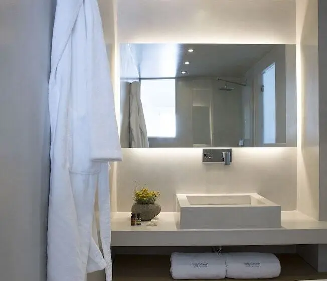 استودیوی استاندارد با چشم‌انداز دریا, Pasithea Suites