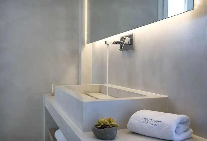 استودیو اجرایی, Pasithea Suites
