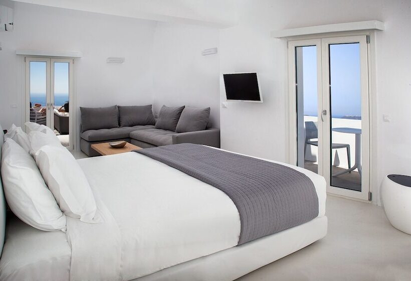 Studio Executive, Pasithea Suites