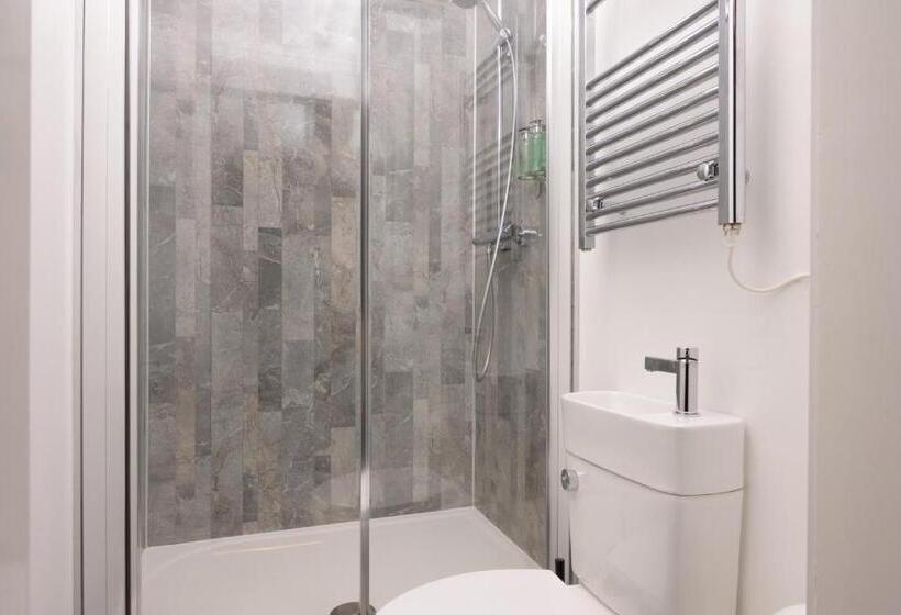 اتاق استاندارد با تخت بزرگ, No 45, Ballater